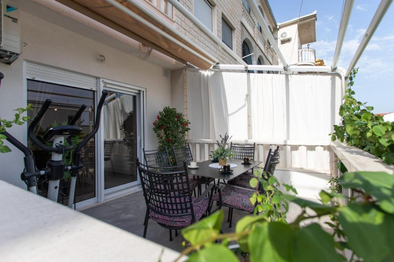 Lux Apartment Ema Kaštela エクステリア 写真